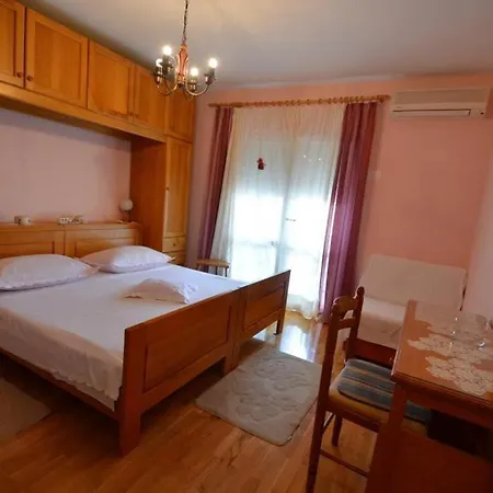 بيت ضيافة Ivana